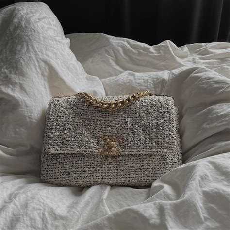 chanel 19 cookies and cream tweed|chanel 19 bag.